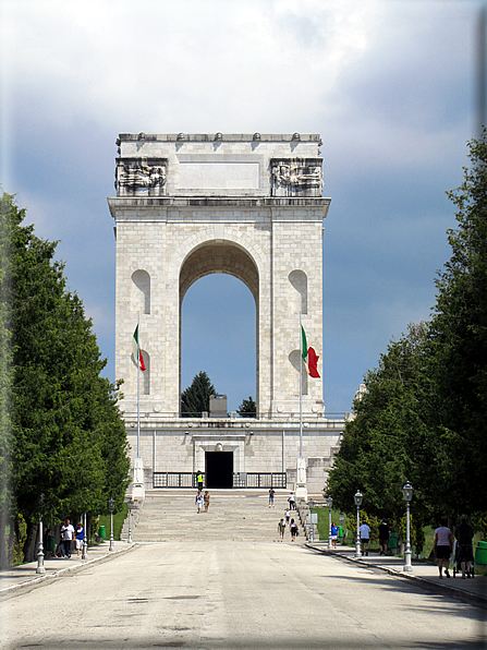 foto Sacrario militare di Asiago